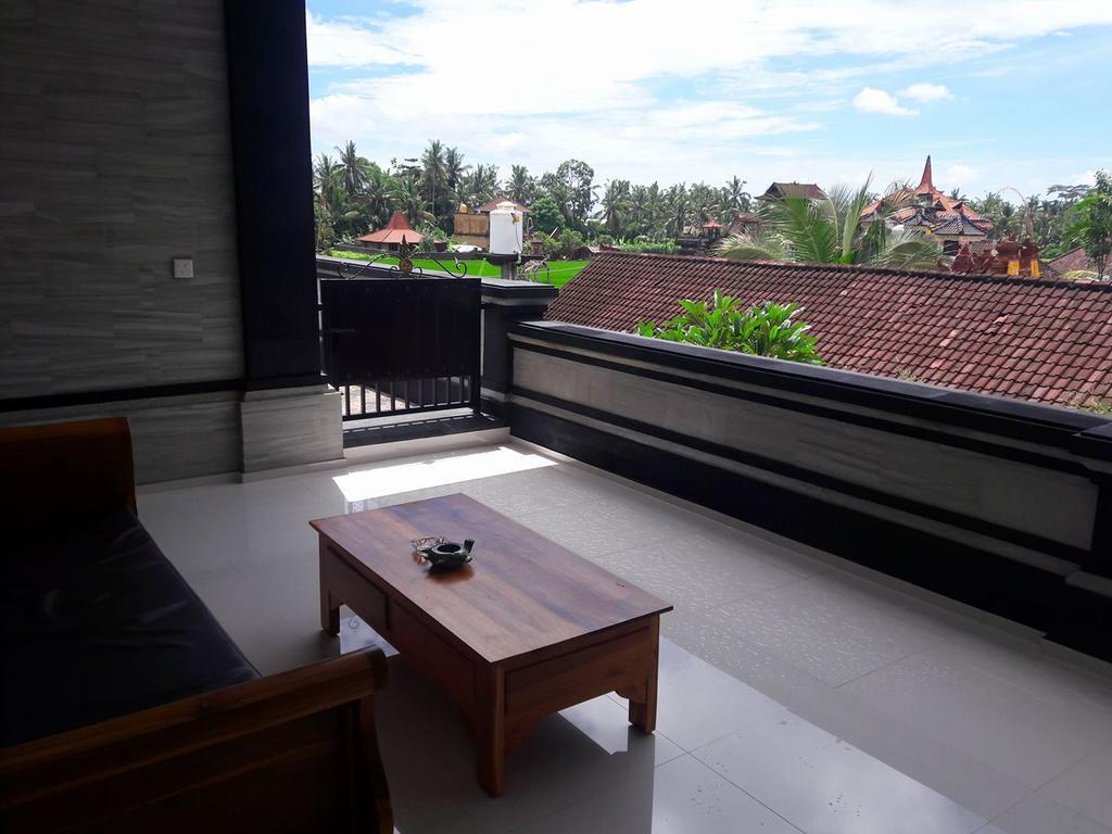 Lucky Family Villa Ubud Esterno foto