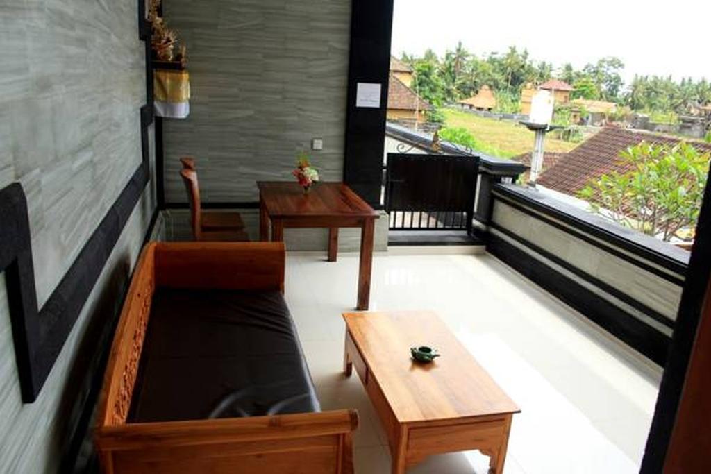Lucky Family Villa Ubud Esterno foto