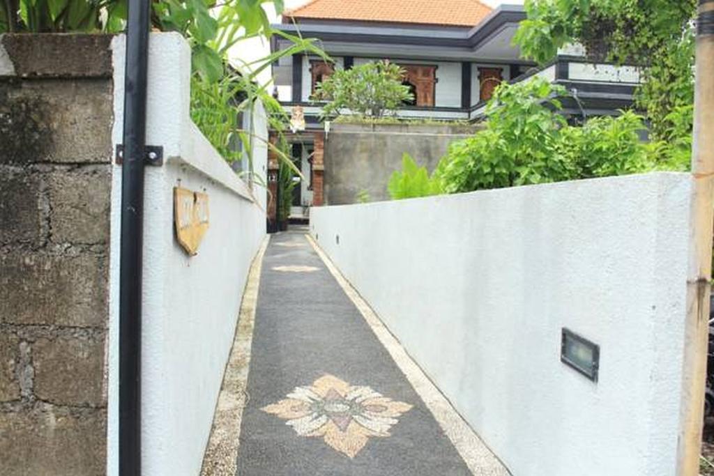 Lucky Family Villa Ubud Esterno foto