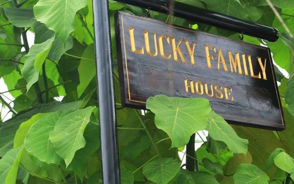 Lucky Family Villa Ubud Esterno foto